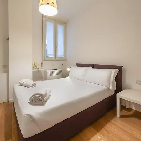 Santa Sofia Home Milan Exterior photo