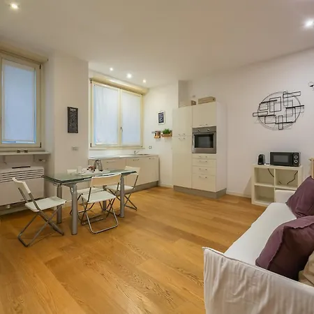 Santa Sofia Home Milan Exterior photo